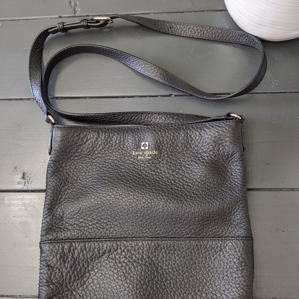 Kate Spade New York Southport Crossbody Black Leather